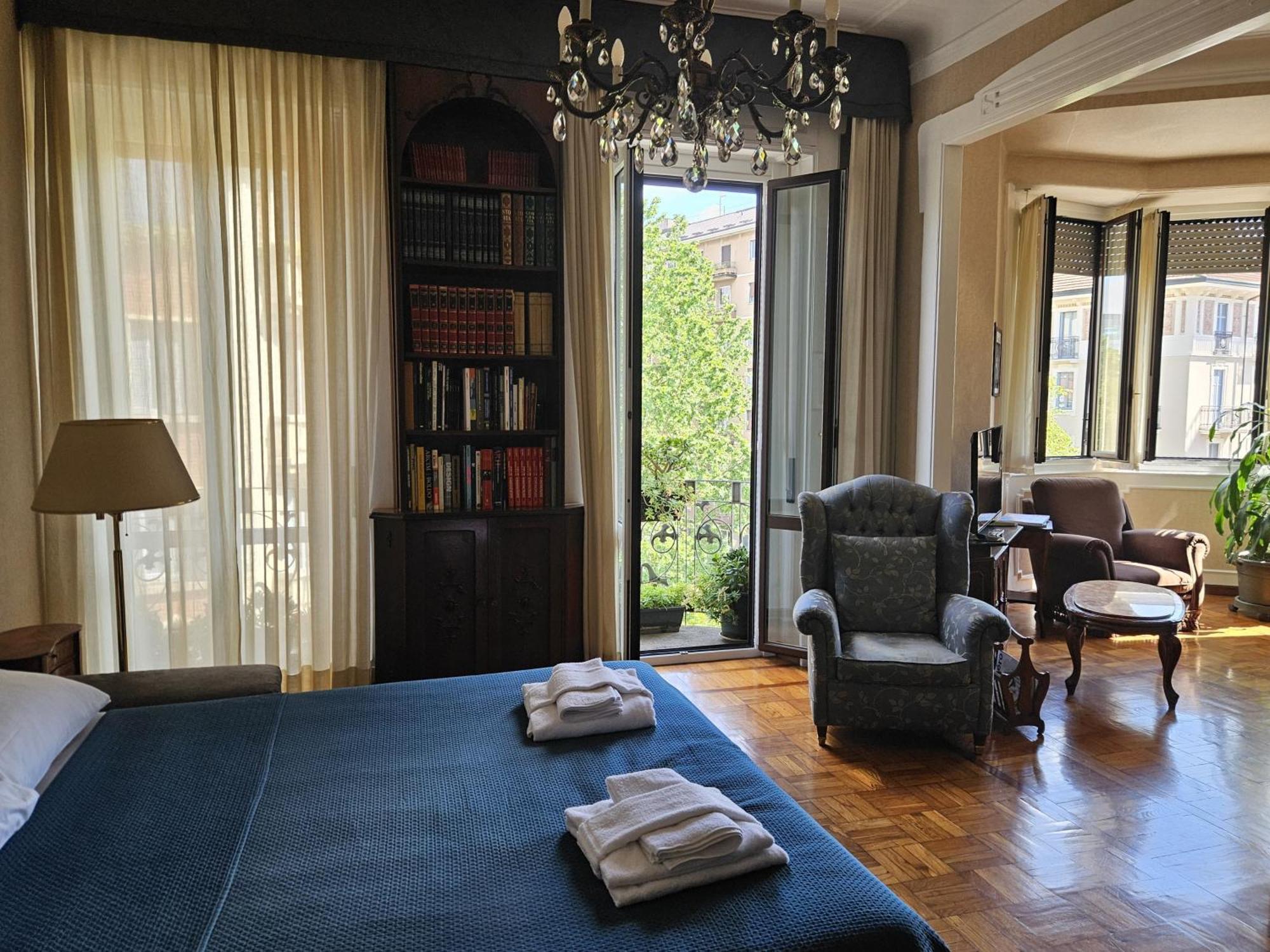 Homegallery - Elegante Milanese Apartment Mailand